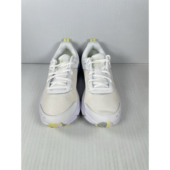 Size 7.5 Womens Under Armour Charged Assert 10 White Running Shoes 3026179-110 - Picture 2 of 8